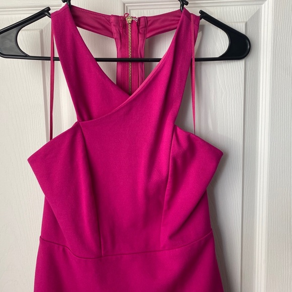 Express Fuchsia halter dress - Picture 3 of 9